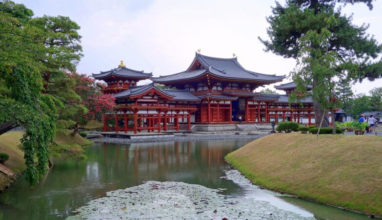 30 Practices and Beliefs That Show Japanese Shintoism as a False Religion Compared to Christianity and God's True Will for Humanity's Salvation in Christ Alone.